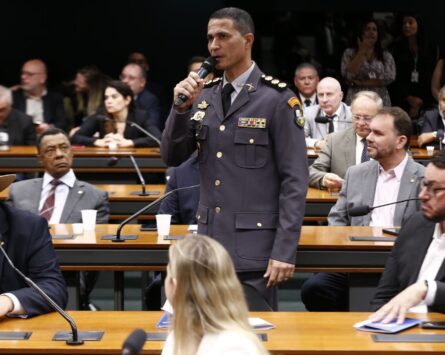 Em Brasília, Coronel Assis fala sobre combate à censura