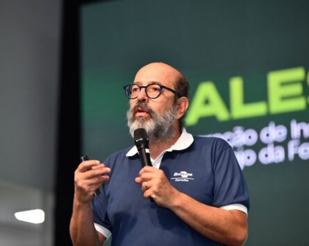 Pesquisador da Embrapa apresenta alternativa para reduzir custos e melhorar fertilidade do solo com uso de insumos regionais